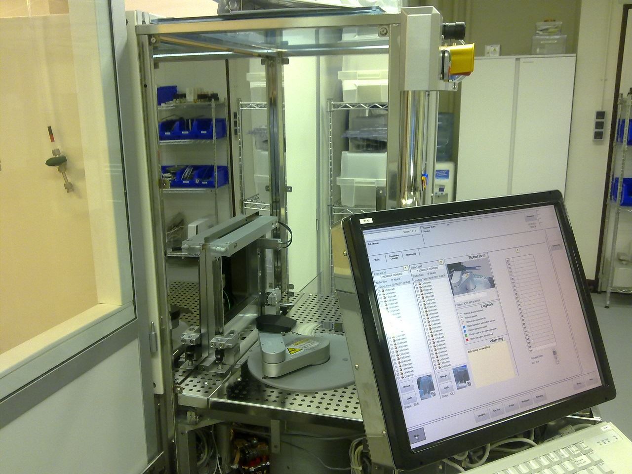 EFEM 150mm et 200mm avec robot de chargement de wafer